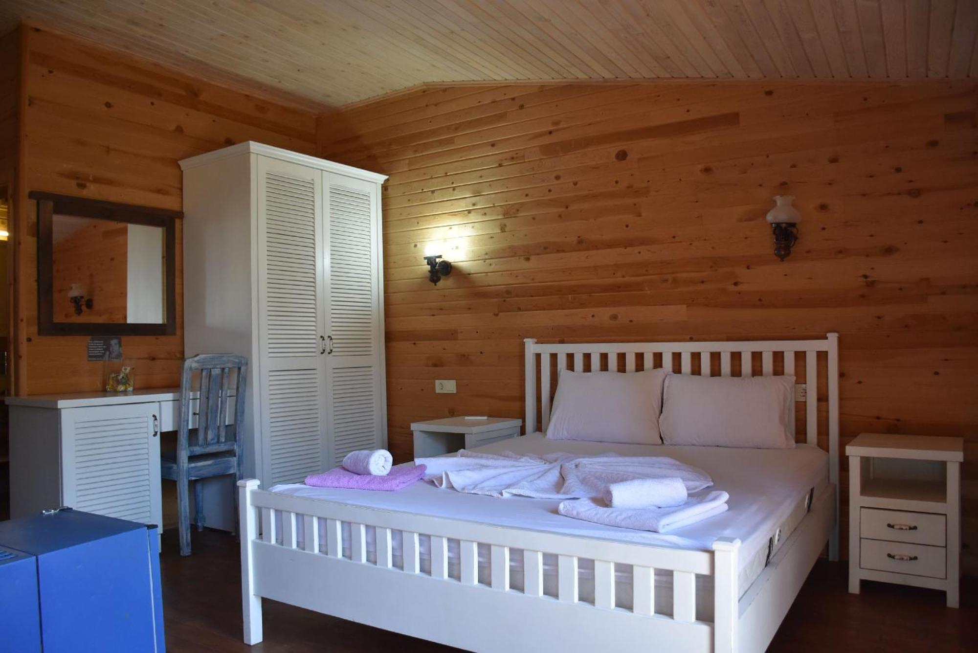 Casa Roja Apartman Cedit Szoba fotó